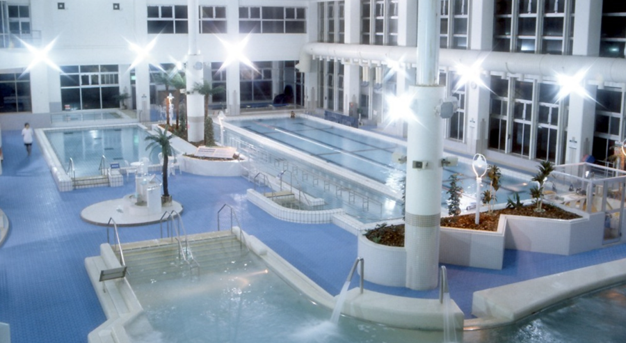 バーデパーク アヴァンセふくち