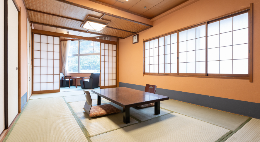 湯河原温泉ホテル四季彩