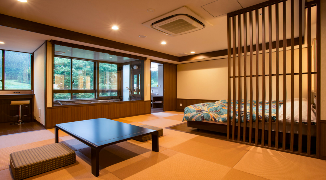 越後湯沢温泉 湯沢グランドホテル