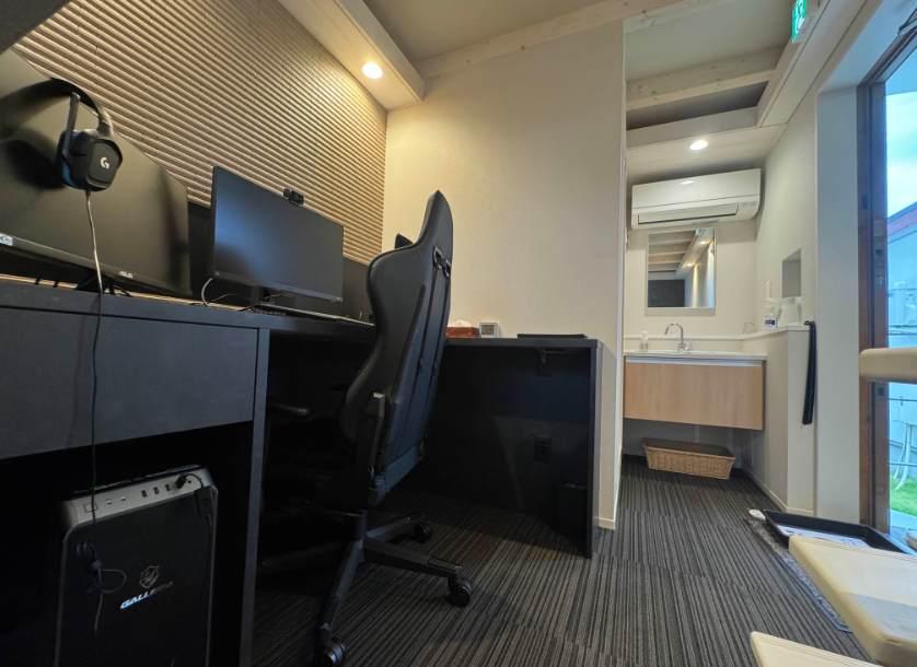 e-Sports VILLA THE ROOM