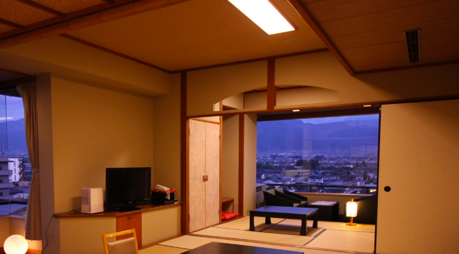 ホテル八田　本館