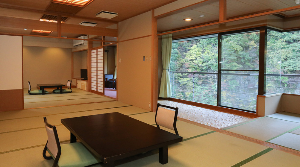 ホテル湯西川 和風館